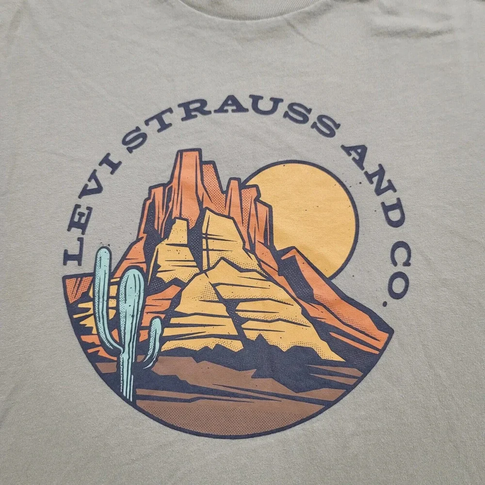 Levi's Shirt Mens Large Green Desert Plains‎ Graphic Outdoors Casual Spellout